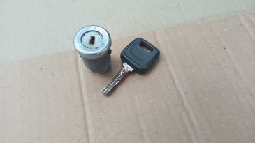 3526052